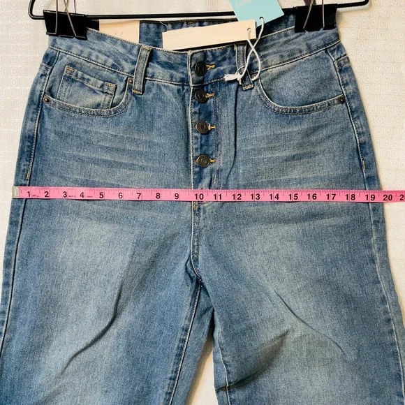 Mossimo Women’s Boot Cut Jeans size 6 - Picture 4 of 10